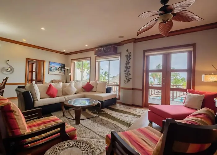 Oceans 23 * San Pedro (Ambergris Caye)