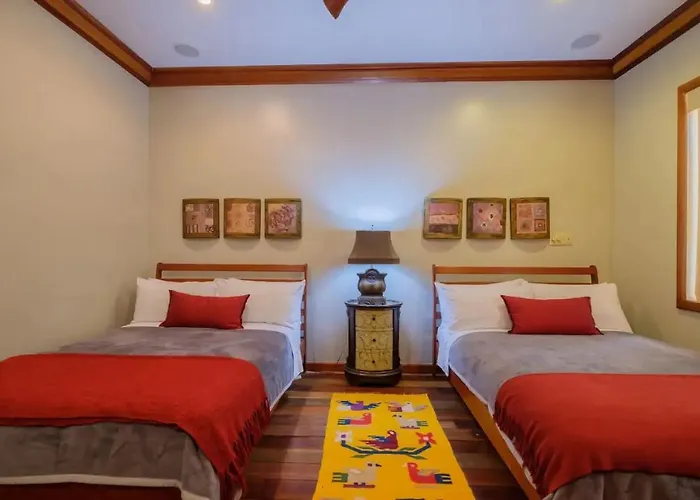Oceans 23 Hotel *